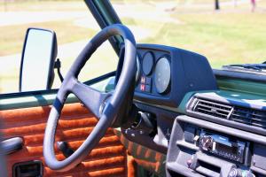 Mercedes-Benz 250 GD Wolf by Legacy Overland 1990 года 